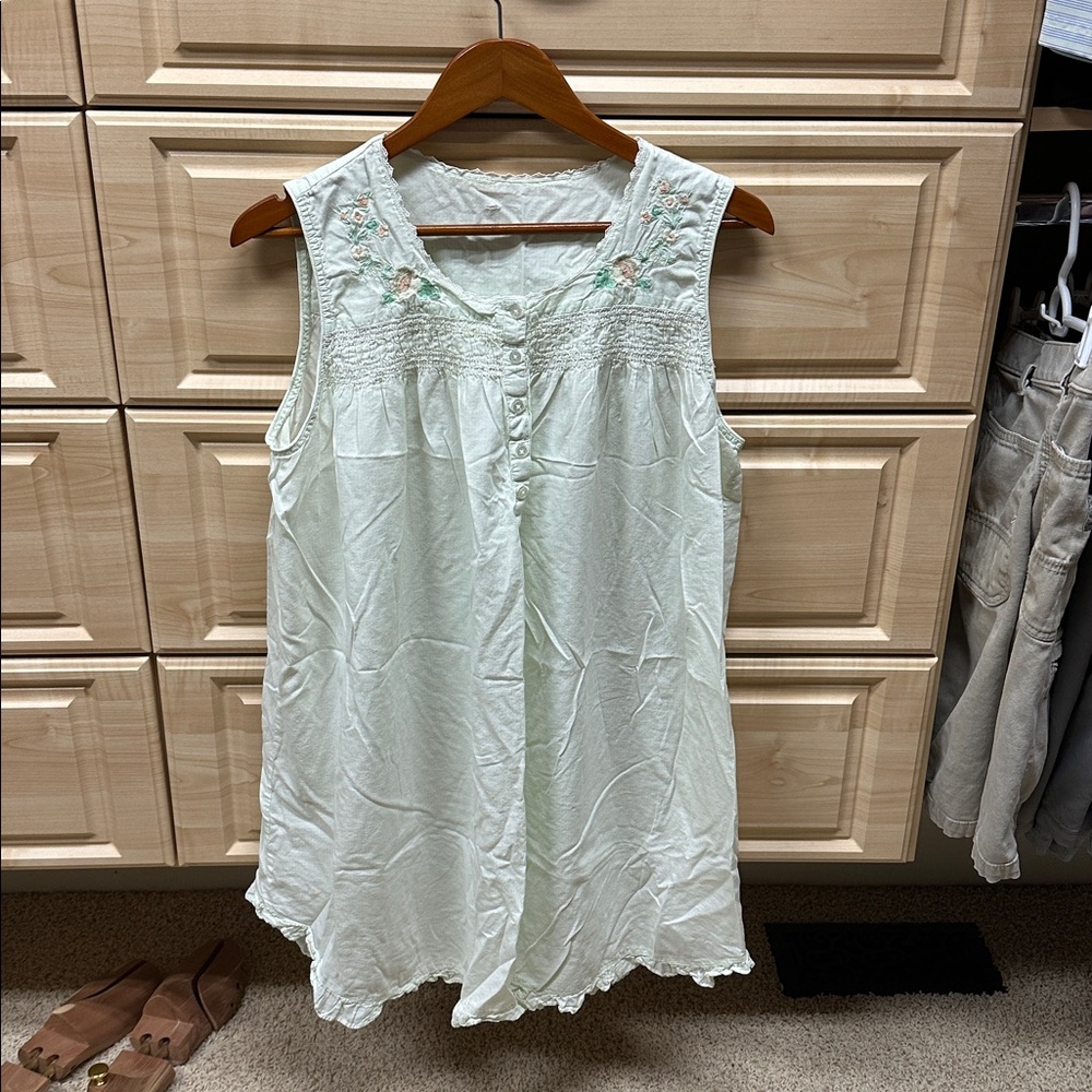 Sleeveless White Tunic with Floral Embroidery